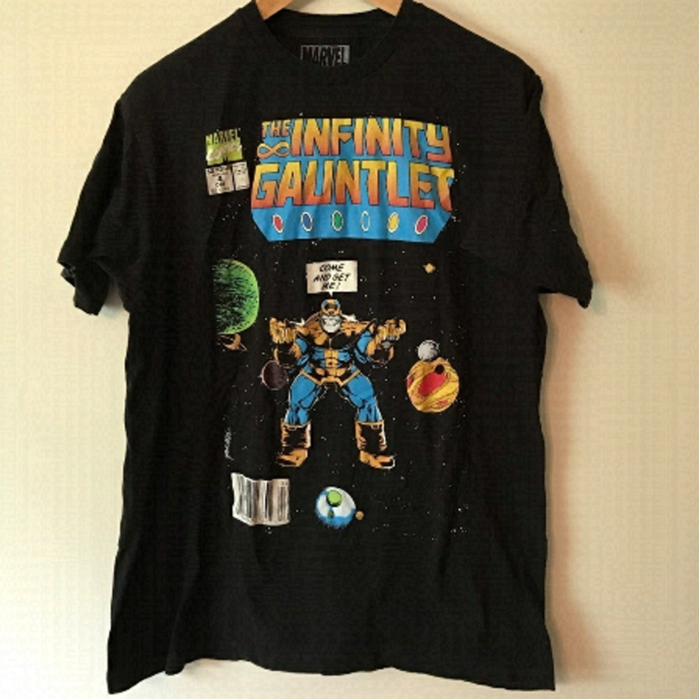Marvel The Infinity Gauntlet T-shirt. Men’s size large. Unisex.